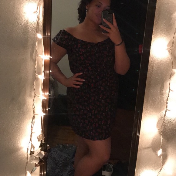 Black over the shoulder dress with red flowers. - Picture 2 of 3